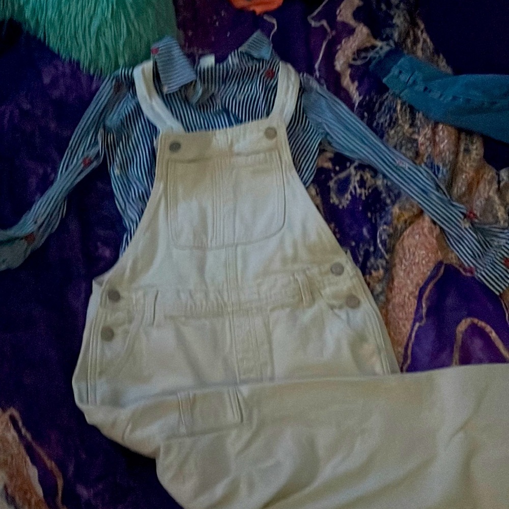 They are overalls with a floral oral shoot pin up shirt could be worn at Easter